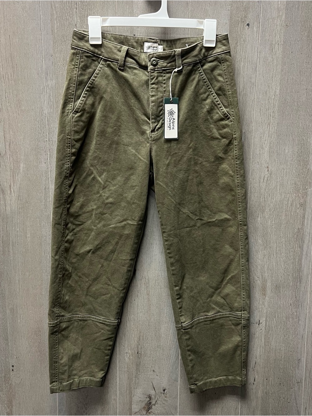 Alpine Design Women’s Vintage Olive Barrel Pants Size 6